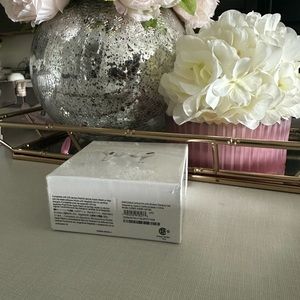 Apple AirPods Pro 2nd Generation with MagSafe Wireless Charging Case - White